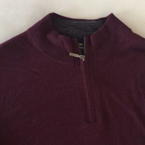 Club Room burgundy sweater - never worn